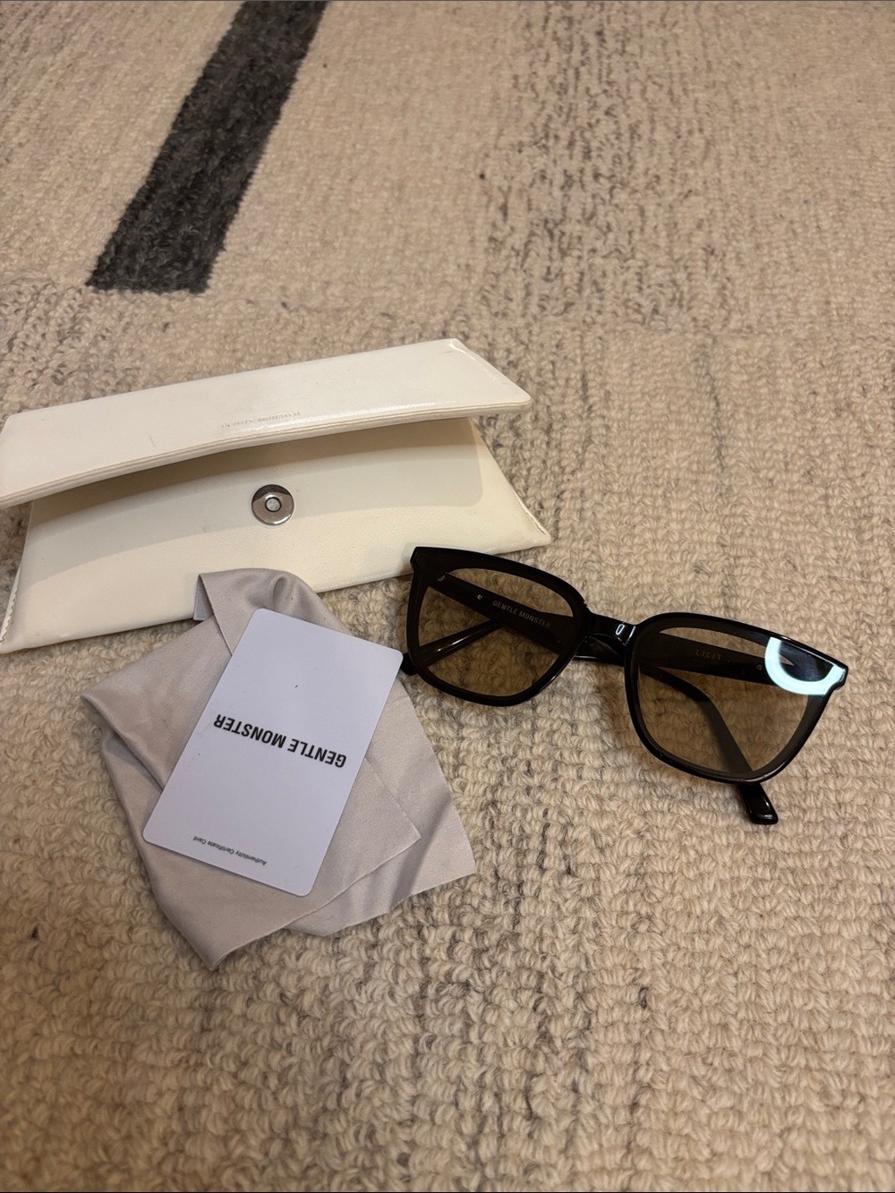 GENTLE MONSTER Black Frame, Brown Lens Cat-Eye Sunglasses (Purchased in London)
